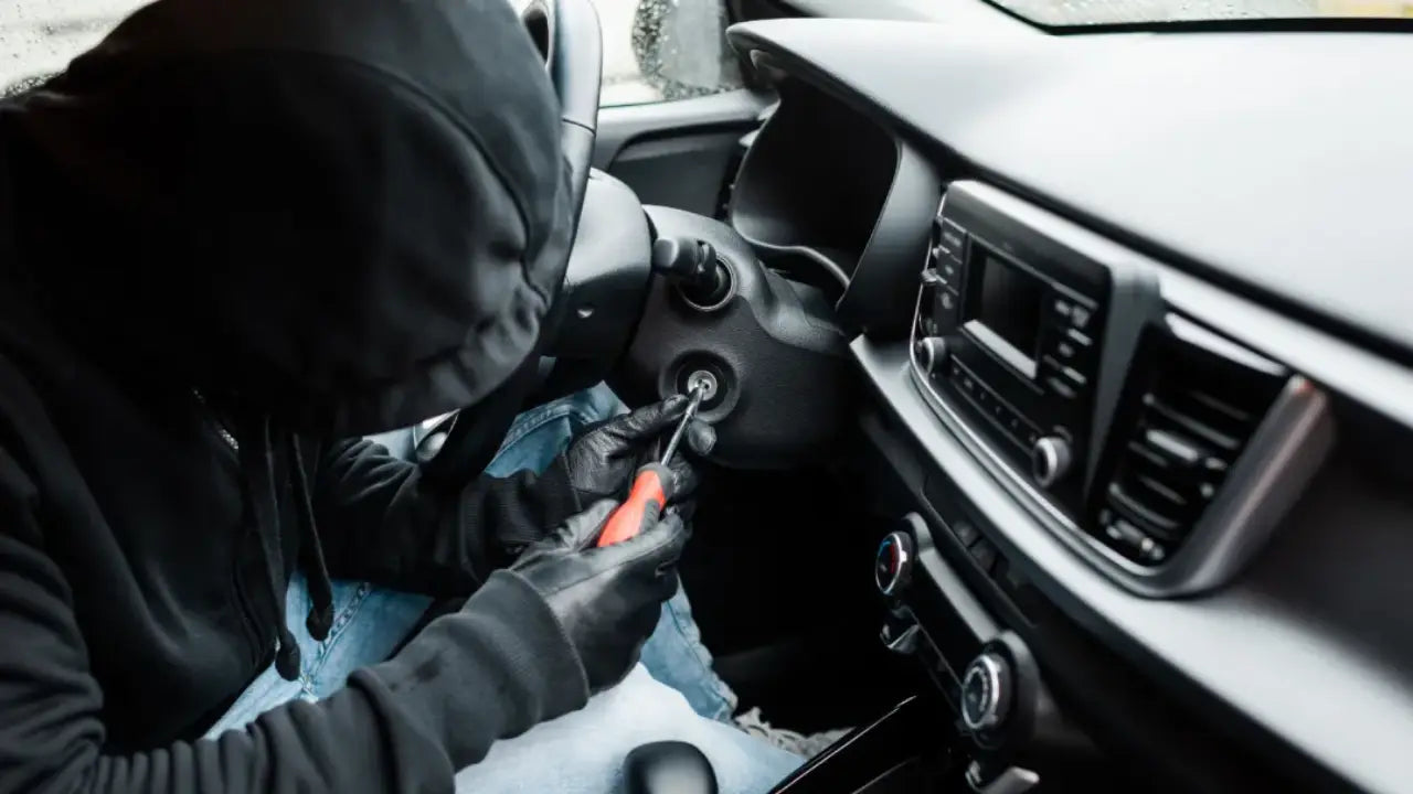 Lo que los ladrones de coches realmente buscan: Las piezas de coche más comúnmente robadas
