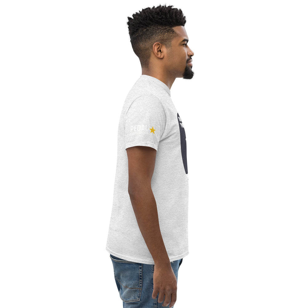 Descubre la camiseta clásica Beyond
image-26