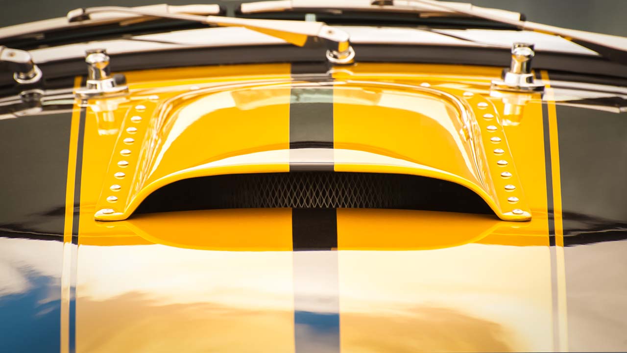 ¿Por qué deberías mejorar tu coche deportivo moderno con Pedal Commander? 